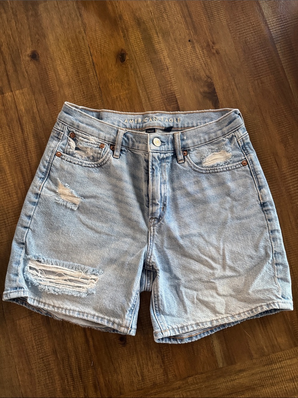 American Eagle Outfitters Light Wash Distressed Denim Mom Shorts